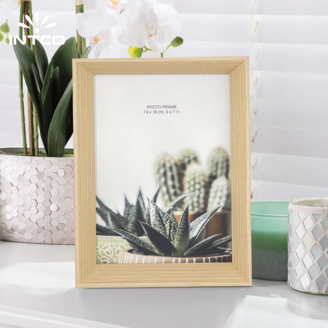 PS Framed Natural Wood Grain Tabletop Photo Frame