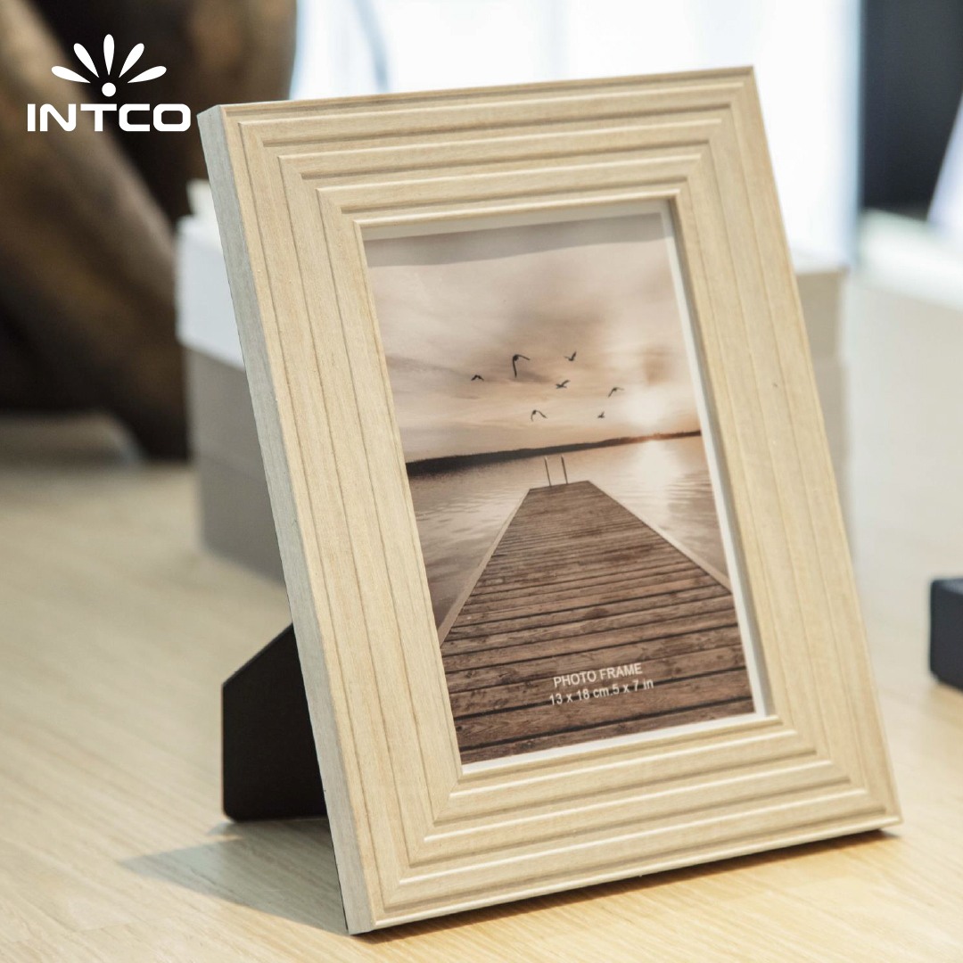 .PS Framed Natural Wood Grain Photo Frame